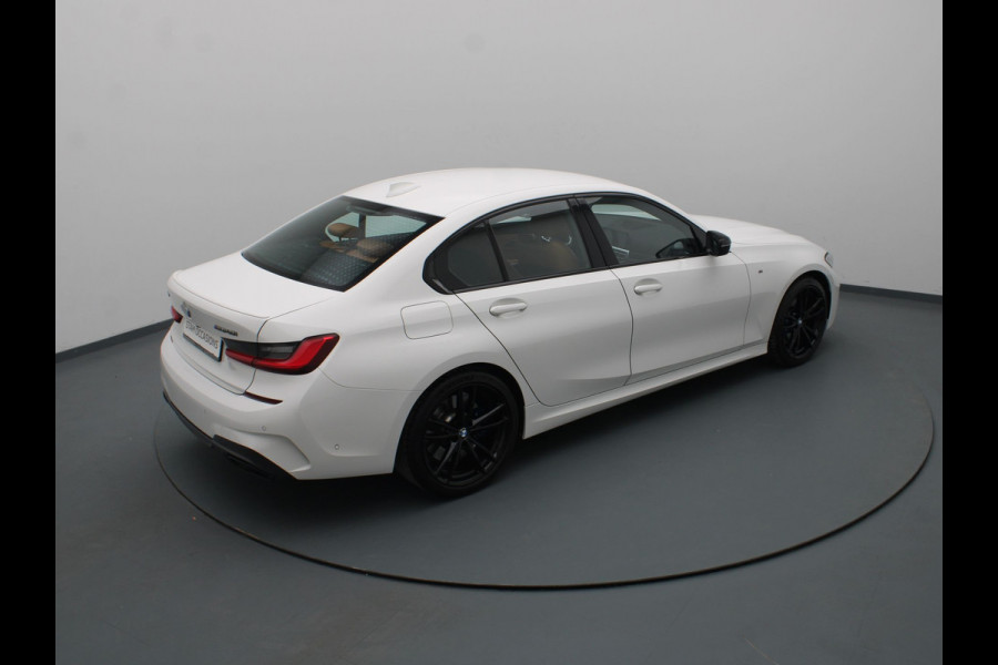 BMW 3-serie 375pk M340i xDrive Executive Apple Carplay/Android Auto | Climate