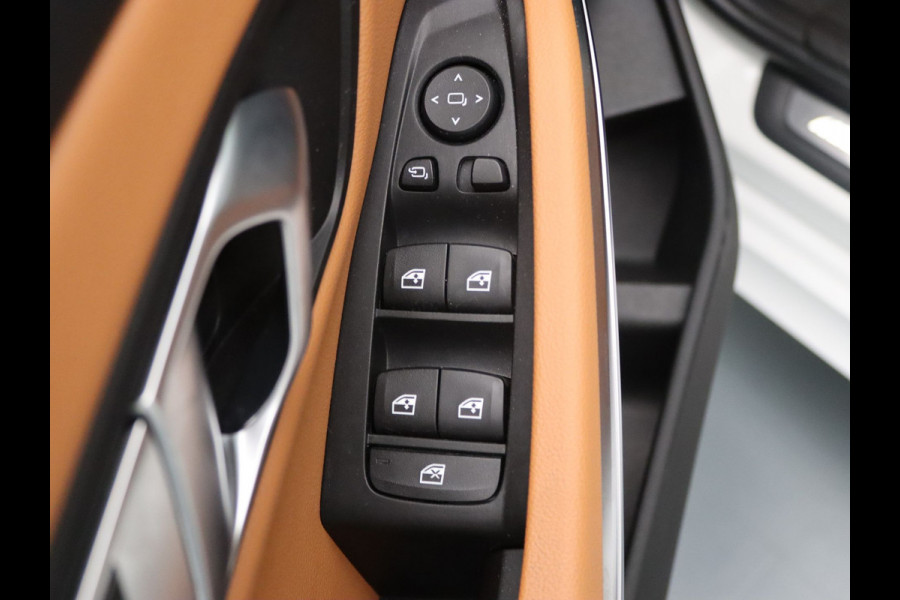 BMW 3-serie 375pk M340i xDrive Executive Apple Carplay/Android Auto | Climate