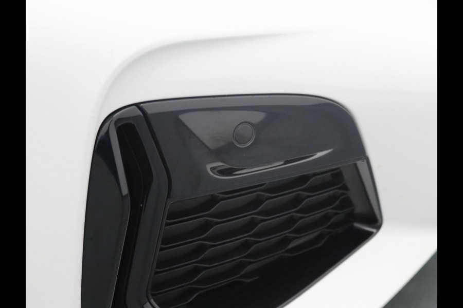 BMW 3-serie 375pk M340i xDrive Executive Apple Carplay/Android Auto | Climate