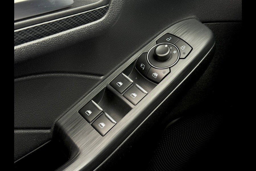 Ford Kuga 2.5 PHEV ST-Line | Trekhaak | Camera | Navi | Carplay | LED | Solar Silver