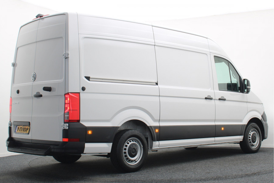 Volkswagen Crafter 35 2.0 TDI DSG L2H2 3-Zits, Camera, ACC, Apple Carplay, Airco, Luchtgeveerde Stoel, LED