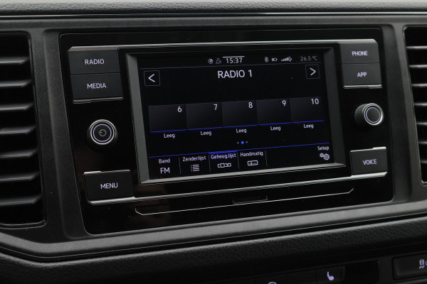 Volkswagen Crafter 35 2.0 TDI DSG L2H2 3-Zits, Camera, ACC, Apple Carplay, Airco, Luchtgeveerde Stoel, LED