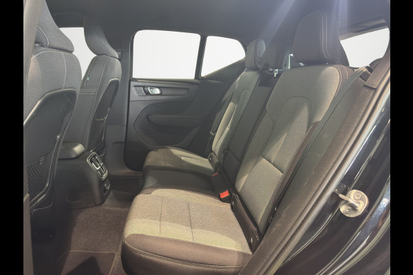 Volvo XC40 T4 Aut. Plug-in Hybrid Plus Dark ACC Stoelverwarming Parkeercamera 211pk