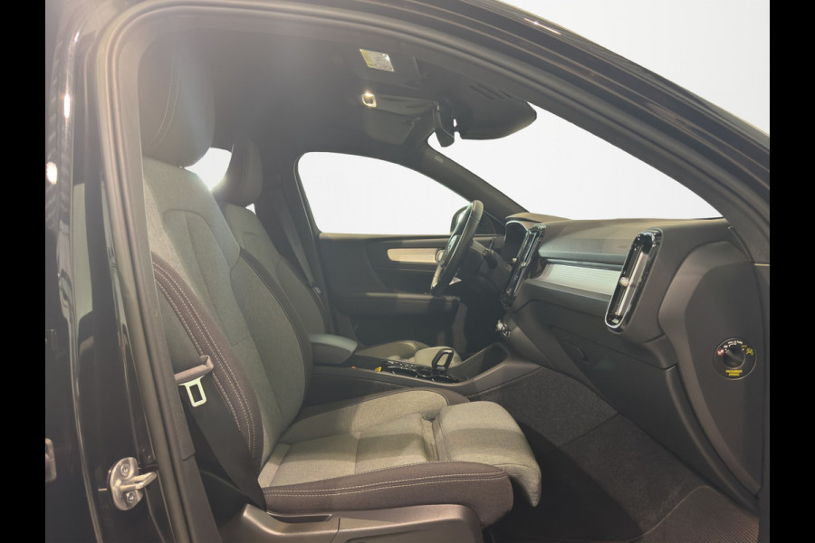 Volvo XC40 T4 Aut. Plug-in Hybrid Plus Dark ACC Stoelverwarming Parkeercamera 211pk