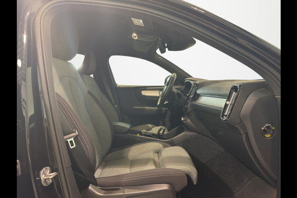 Volvo XC40 T4 Aut. Plug-in Hybrid Plus Dark ACC Stoelverwarming Parkeercamera 211pk