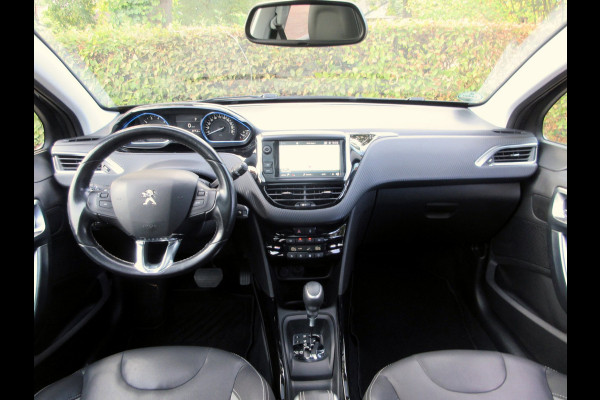 Peugeot 2008 1.2 PureTech Allure Automaat * Navi * Pano.dak *