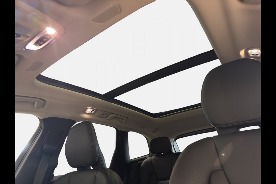 Volvo XC60 T8 Aut. R-Design ACC 360camera Stoelverwarming 390pk