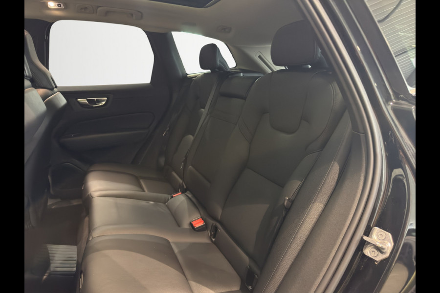 Volvo XC60 T8 Aut. R-Design ACC 360camera Stoelverwarming 390pk