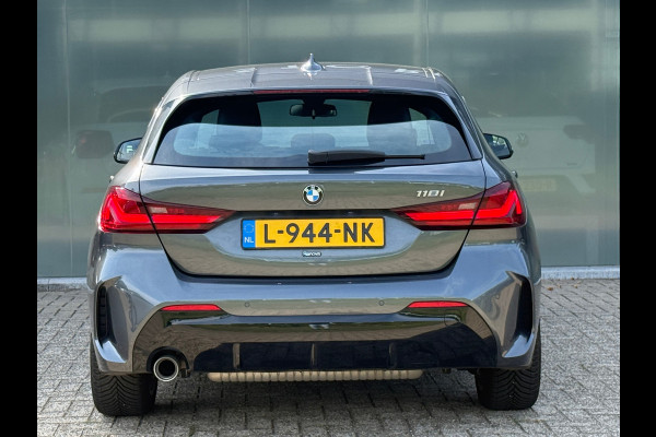 BMW 1-serie 118i Aut M Sport Navi|Leder|Carplay|Dealer Onderhouden