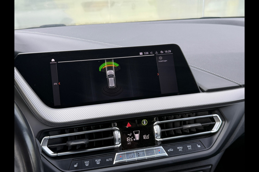BMW 1-serie 118i Aut M Sport Navi|Leder|Carplay|Dealer Onderhouden