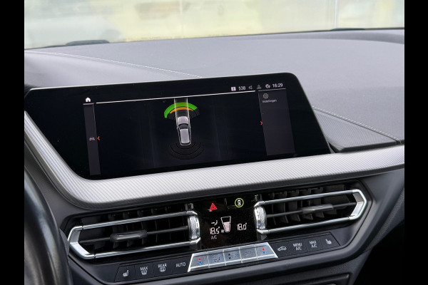 BMW 1-serie 118i Aut M Sport Navi|Leder|Carplay|Dealer Onderhouden
