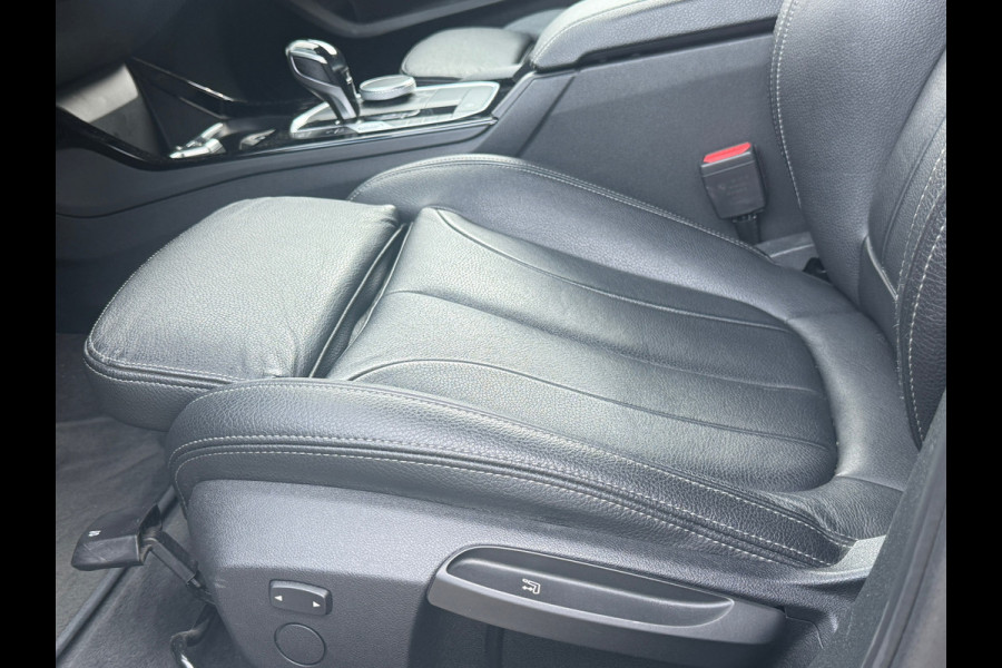 BMW 1-serie 118i Aut M Sport Navi|Leder|Carplay|Dealer Onderhouden