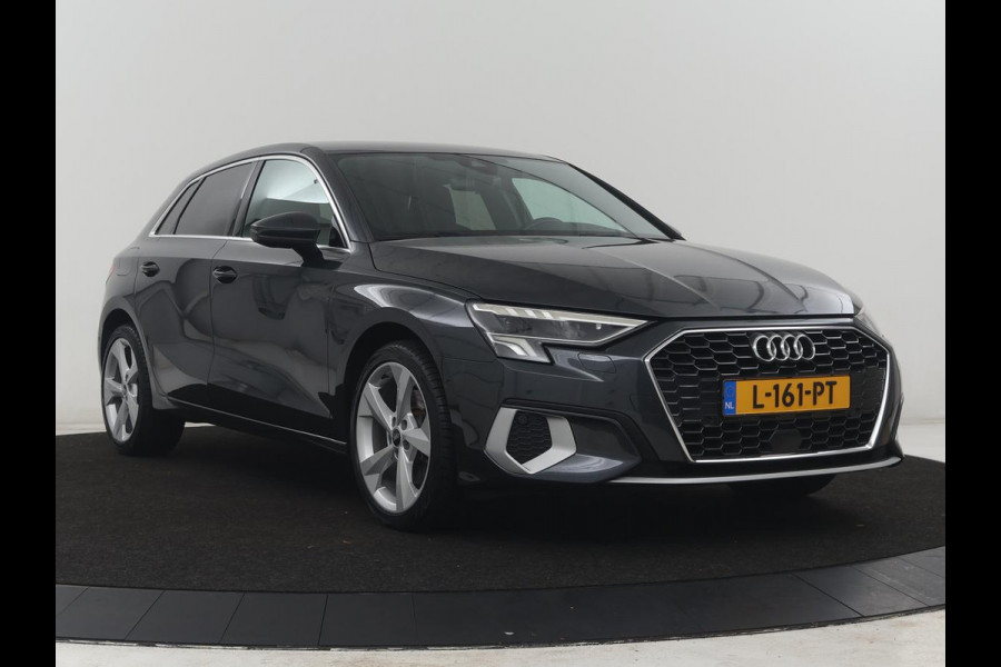 Audi A3 Sportback 30 TFSI Business edition | Cruise control | Virtueel dashboard | Climate control | Navigatie | Carplay | Park assist | 18" velgen