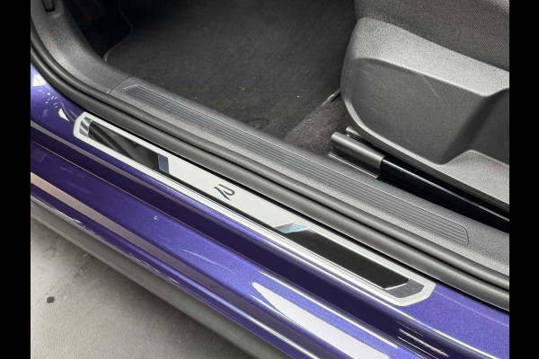 Volkswagen Polo 1.0 TSI R-Line | DSG | Pano | Camera | Carplay | Veel opties | Top Uitvoering