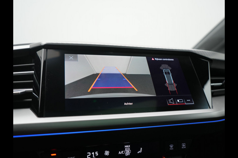 Audi Q4 e-tron 35 Advanced edition 55 kWh 170pk Dealer O.H. | SOH 91.9% | Panodak | Adaptive Cruise | Camera | Sonos Audio | Matrix LED | Sportstoelen Verwarmd | Apple Carplay | Sfeerverlichting | DAB | Virtual | 19"L.M |