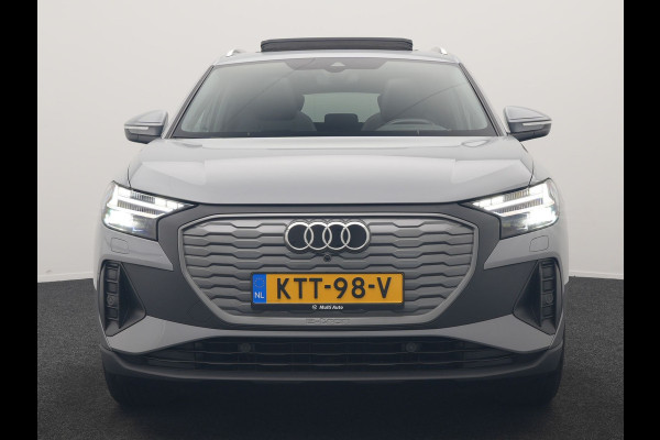 Audi Q4 e-tron 35 Advanced edition 55 kWh 170pk Dealer O.H. | SOH 91.9% | Panodak | Adaptive Cruise | Camera | Sonos Audio | Matrix LED | Sportstoelen Verwarmd | Apple Carplay | Sfeerverlichting | DAB | Virtual | 19"L.M |