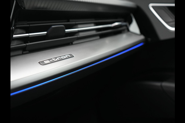 Audi Q4 e-tron 35 Advanced edition 55 kWh 170pk Dealer O.H. | SOH 91.9% | Panodak | Adaptive Cruise | Camera | Sonos Audio | Matrix LED | Sportstoelen Verwarmd | Apple Carplay | Sfeerverlichting | DAB | Virtual | 19"L.M |