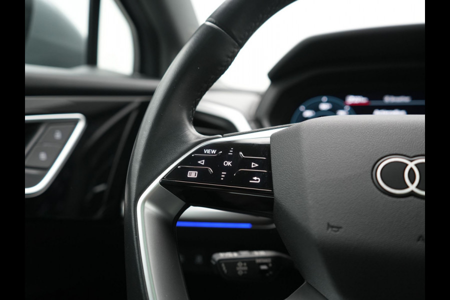 Audi Q4 e-tron 35 Advanced edition 55 kWh 170pk Dealer O.H. | SOH 91.9% | Panodak | Adaptive Cruise | Camera | Sonos Audio | Matrix LED | Sportstoelen Verwarmd | Apple Carplay | Sfeerverlichting | DAB | Virtual | 19"L.M |