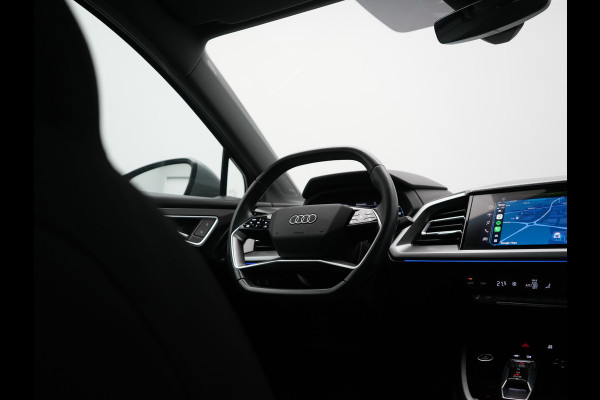 Audi Q4 e-tron 35 Advanced edition 55 kWh 170pk Dealer O.H. | SOH 91.9% | Panodak | Adaptive Cruise | Camera | Sonos Audio | Matrix LED | Sportstoelen Verwarmd | Apple Carplay | Sfeerverlichting | DAB | Virtual | 19"L.M |