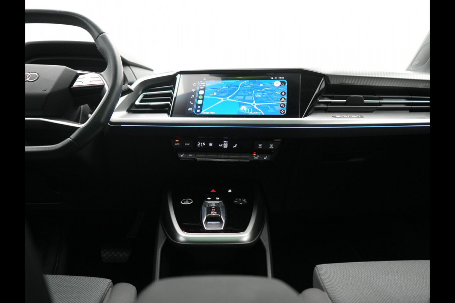 Audi Q4 e-tron 35 Advanced edition 55 kWh 170pk Dealer O.H. | SOH 91.9% | Panodak | Adaptive Cruise | Camera | Sonos Audio | Matrix LED | Sportstoelen Verwarmd | Apple Carplay | Sfeerverlichting | DAB | Virtual | 19"L.M |