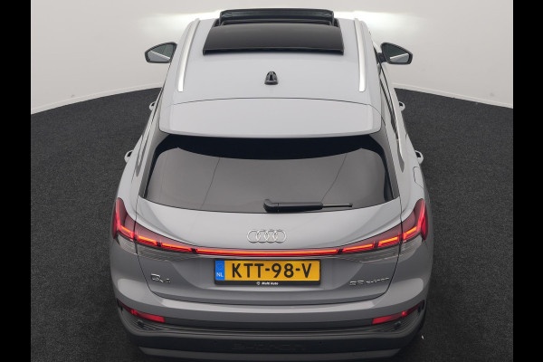 Audi Q4 e-tron 35 Advanced edition 55 kWh 170pk Dealer O.H. | SOH 91.9% | Panodak | Adaptive Cruise | Camera | Sonos Audio | Matrix LED | Sportstoelen Verwarmd | Apple Carplay | Sfeerverlichting | DAB | Virtual | 19"L.M |