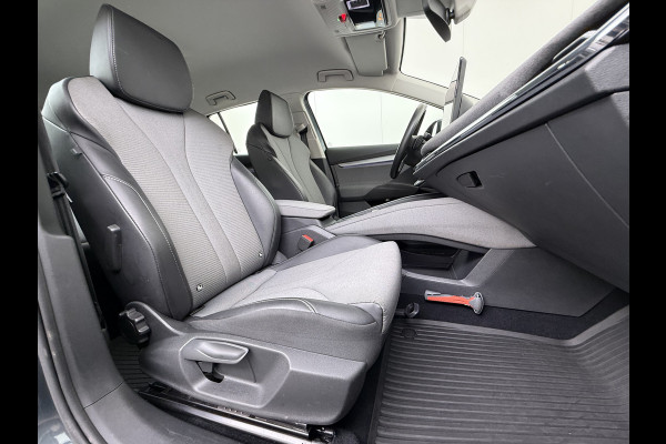 Škoda ENYAQ iV 80 204PK SOH 93% Trekhaak Camera Stuurverwarming Navi Apple Carplay Android Auto Pdc P-Assist Lmv Led Isofix DAB Keyless-go Bluetooth Rijstrooksensor 1.000KG Trekgewicht 1e Eigenaar Dealeronderhouden