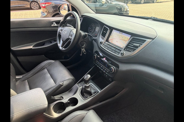 Hyundai Tucson 1.6 T-GDi Premium 177PK - Navigatie I Leer I Airco I 19 inch Sport velgen I LED I PDC & Camera I Dealer onderhouden