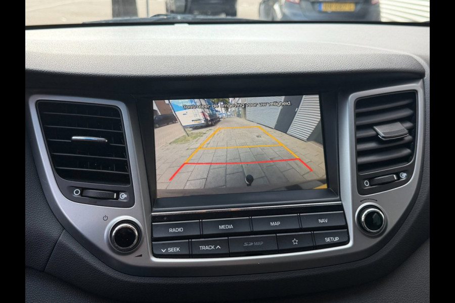 Hyundai Tucson 1.6 T-GDi Premium 177PK - Navigatie I Leer I Airco I 19 inch Sport velgen I LED I PDC & Camera I Dealer onderhouden