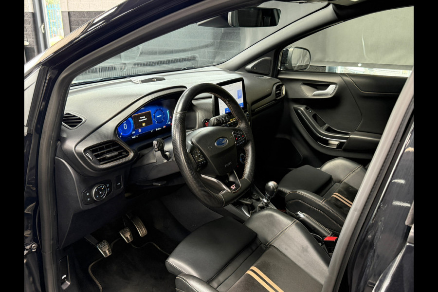 Ford Puma 1.5 EcoBoost ST-X Gold Edition Limited 668/999 | Alcantara | Kuipstoelen | B&O | Full Option | 1e eigenaar | Uniek