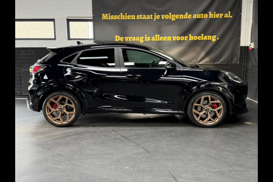 Ford Puma 1.5 EcoBoost ST-X Gold Edition Limited 668/999 | Alcantara | Kuipstoelen | B&O | Full Option | 1e eigenaar | Uniek