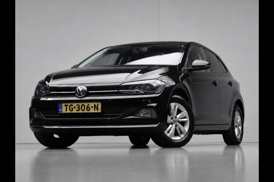 Volkswagen Polo 1.0 TSI Beats Sport (APPLE CARPLAY,GROOT NAVI,PDC,CLIMATE,CRUISE,LED,GETINT,SPORTSTOELEN,LM VELGEN,NIEUW STAAT)
