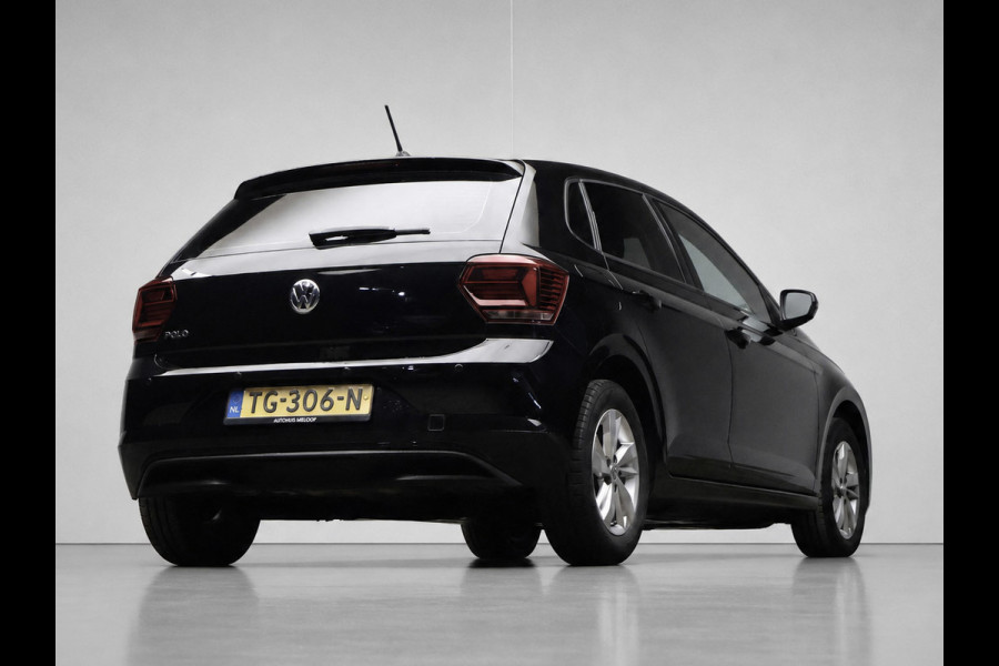 Volkswagen Polo 1.0 TSI Beats Sport (APPLE CARPLAY,GROOT NAVI,PDC,CLIMATE,CRUISE,LED,GETINT,SPORTSTOELEN,LM VELGEN,NIEUW STAAT)