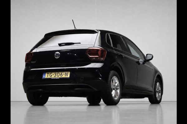 Volkswagen Polo 1.0 TSI Beats Sport (APPLE CARPLAY,GROOT NAVI,PDC,CLIMATE,CRUISE,LED,GETINT,SPORTSTOELEN,LM VELGEN,NIEUW STAAT)