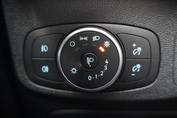 Ford Focus 1.0 EcoBoost ST Line Business | Panoramadak | Bang & Olufsen | Head-Up Display | Stoelverwarming | Keyless | Elektrische Stoel | Cruise Control | LED | Parkeersensoren