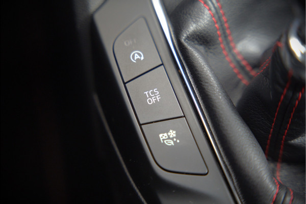 Ford Focus 1.0 EcoBoost ST Line Business | Panoramadak | Bang & Olufsen | Head-Up Display | Stoelverwarming | Keyless | Elektrische Stoel | Cruise Control | LED | Parkeersensoren