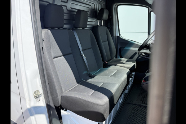 Mercedes-Benz eSprinter 312 55kWh L2H2 Elektrisch 168km WLTP 80kw Snelladen Climate Control