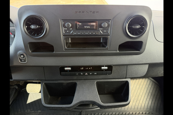 Mercedes-Benz eSprinter 312 55kWh L2H2 Elektrisch 168km WLTP 80kw Snelladen Climate Control