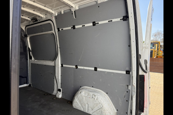 Mercedes-Benz eSprinter 312 55kWh L2H2 Elektrisch 168km WLTP 80kw Snelladen Climate Control