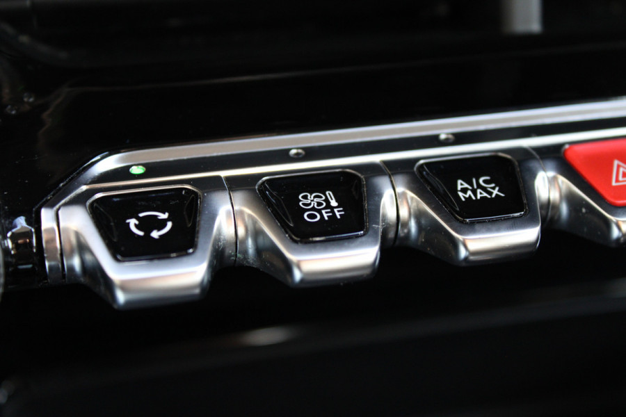 Peugeot e-208 EV Active Pack 50 kWh | Cruise control | Airco | Stoelverwarming