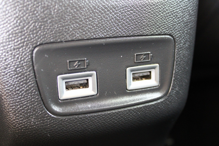 Peugeot e-208 EV Active Pack 50 kWh | Cruise control | Airco | Stoelverwarming