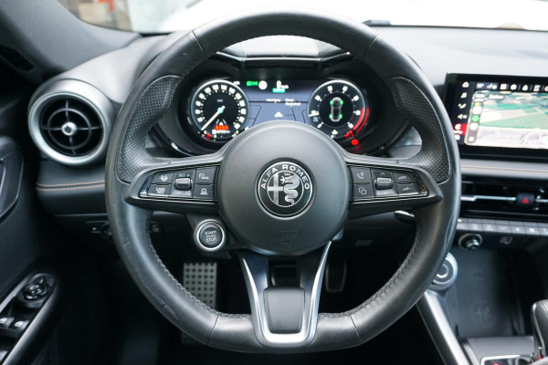 Alfa Romeo Tonale 1.3T PHEV Edizione Speciale 280PK + 360 CAMERA / STUURVERWARMING / DODEHOEK