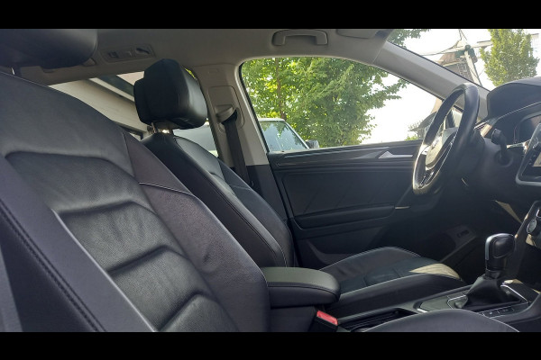 Volkswagen Tiguan Allspace 1.5 TSI PANO/19INCH-R-LINE/VIRTUAL/CARPLAY/KEYLESS/LEDER