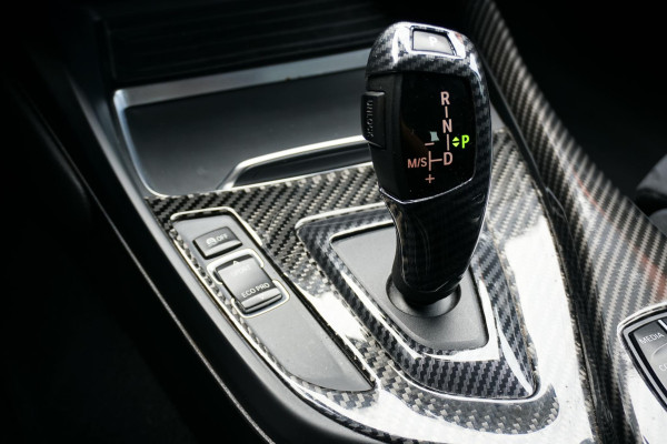 BMW 1-serie 118i High Executive M Sport + CAMERA | HARMAN/KARDON | SPORTSTOELEN | LED