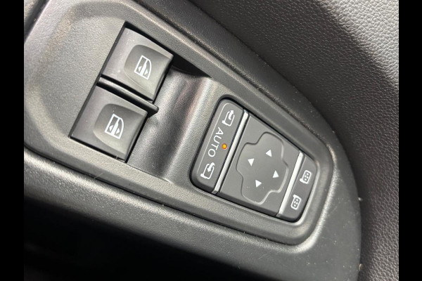 Renault Trafic 2.0 Blue dCi 150PK T30 L2H1 Advance Airco Bluetooth Camera Cruise Parkeersensoren Trekhaak