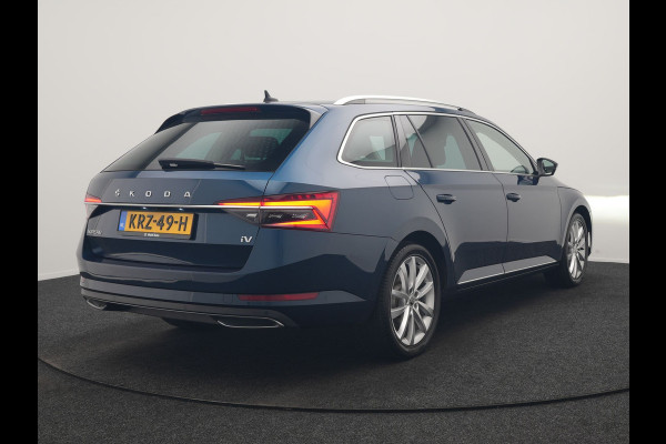Škoda Superb Combi 1.4 TSI iV Laurin & Klement PHEV 218pk Dealer O.H. | Trekhaak Af Fabriek | Adaptive Cruise | Camera | Lederen Comfortzetels Memory & Verwarmd | Stuur Verwarmd | Canton Audio | Blis | Keyless | Apple Carplay | Crystal LED | Navigatie | DAB | Plug In Hybrid |