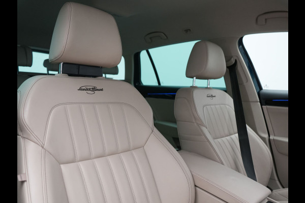 Škoda Superb Combi 1.4 TSI iV Laurin & Klement PHEV 218pk Dealer O.H. | Trekhaak Af Fabriek | Adaptive Cruise | Camera | Lederen Comfortzetels Memory & Verwarmd | Stuur Verwarmd | Canton Audio | Blis | Keyless | Apple Carplay | Crystal LED | Navigatie | DAB | Plug In Hybrid |