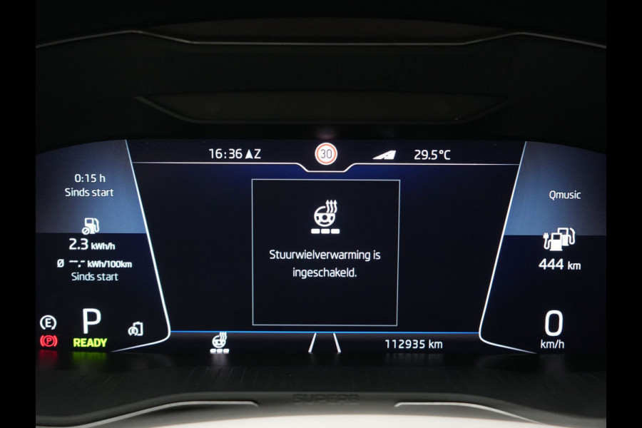 Škoda Superb Combi 1.4 TSI iV Laurin & Klement PHEV 218pk Dealer O.H. | Trekhaak Af Fabriek | Adaptive Cruise | Camera | Lederen Comfortzetels Memory & Verwarmd | Stuur Verwarmd | Canton Audio | Blis | Keyless | Apple Carplay | Crystal LED | Navigatie | DAB | Plug In Hybrid |