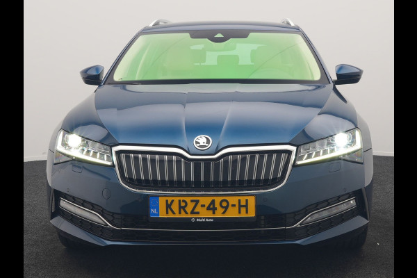 Škoda Superb Combi 1.4 TSI iV Laurin & Klement PHEV 218pk Dealer O.H. | Trekhaak Af Fabriek | Adaptive Cruise | Camera | Lederen Comfortzetels Memory & Verwarmd | Stuur Verwarmd | Canton Audio | Blis | Keyless | Apple Carplay | Crystal LED | Navigatie | DAB | Plug In Hybrid |