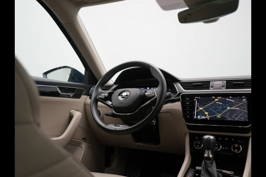 Škoda Superb Combi 1.4 TSI iV Laurin & Klement PHEV 218pk Dealer O.H. | Trekhaak Af Fabriek | Adaptive Cruise | Camera | Lederen Comfortzetels Memory & Verwarmd | Stuur Verwarmd | Canton Audio | Blis | Keyless | Apple Carplay | Crystal LED | Navigatie | DAB | Plug In Hybrid |
