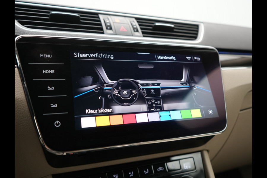 Škoda Superb Combi 1.4 TSI iV Laurin & Klement PHEV 218pk Dealer O.H. | Trekhaak Af Fabriek | Adaptive Cruise | Camera | Lederen Comfortzetels Memory & Verwarmd | Stuur Verwarmd | Canton Audio | Blis | Keyless | Apple Carplay | Crystal LED | Navigatie | DAB | Plug In Hybrid |